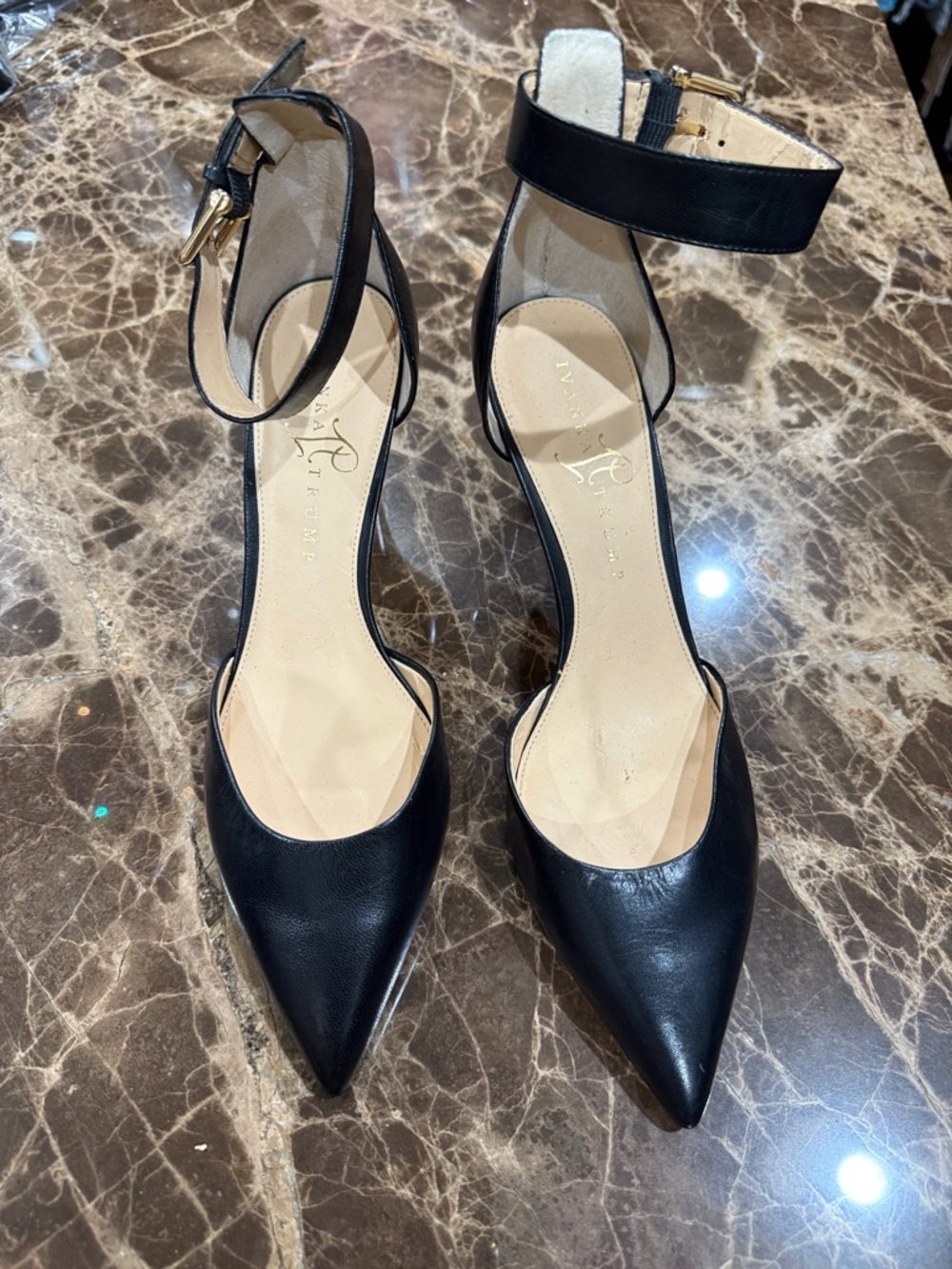 Ivanka Trump Black Pointed-Toe Ankle-Strap pumps